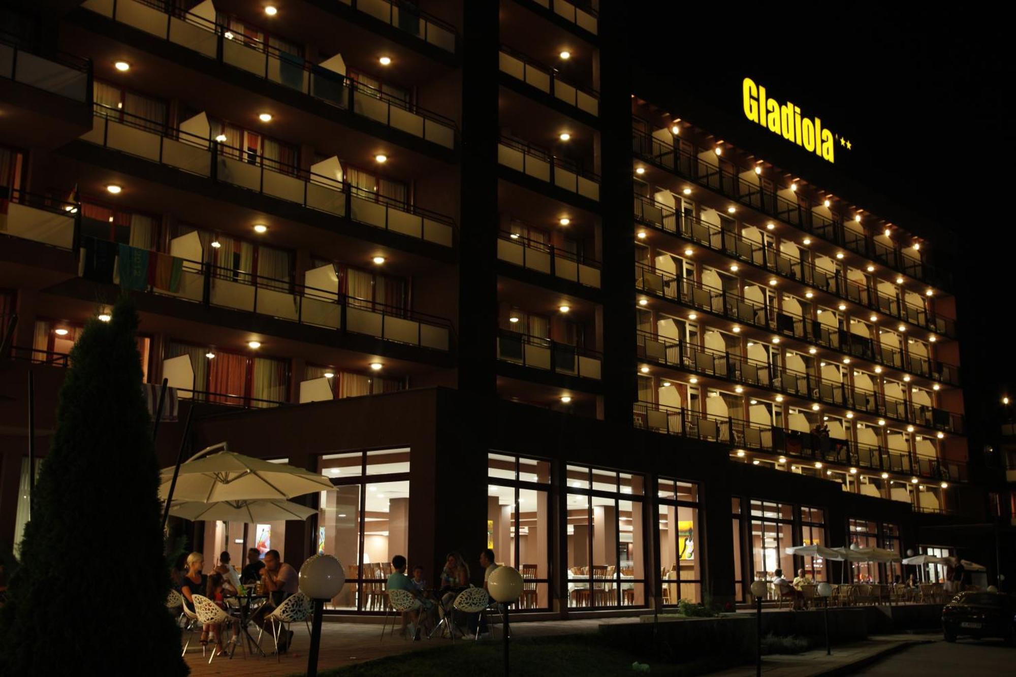Hotel Gladiola โกลเดน แซนส์ ภายนอก รูปภาพ